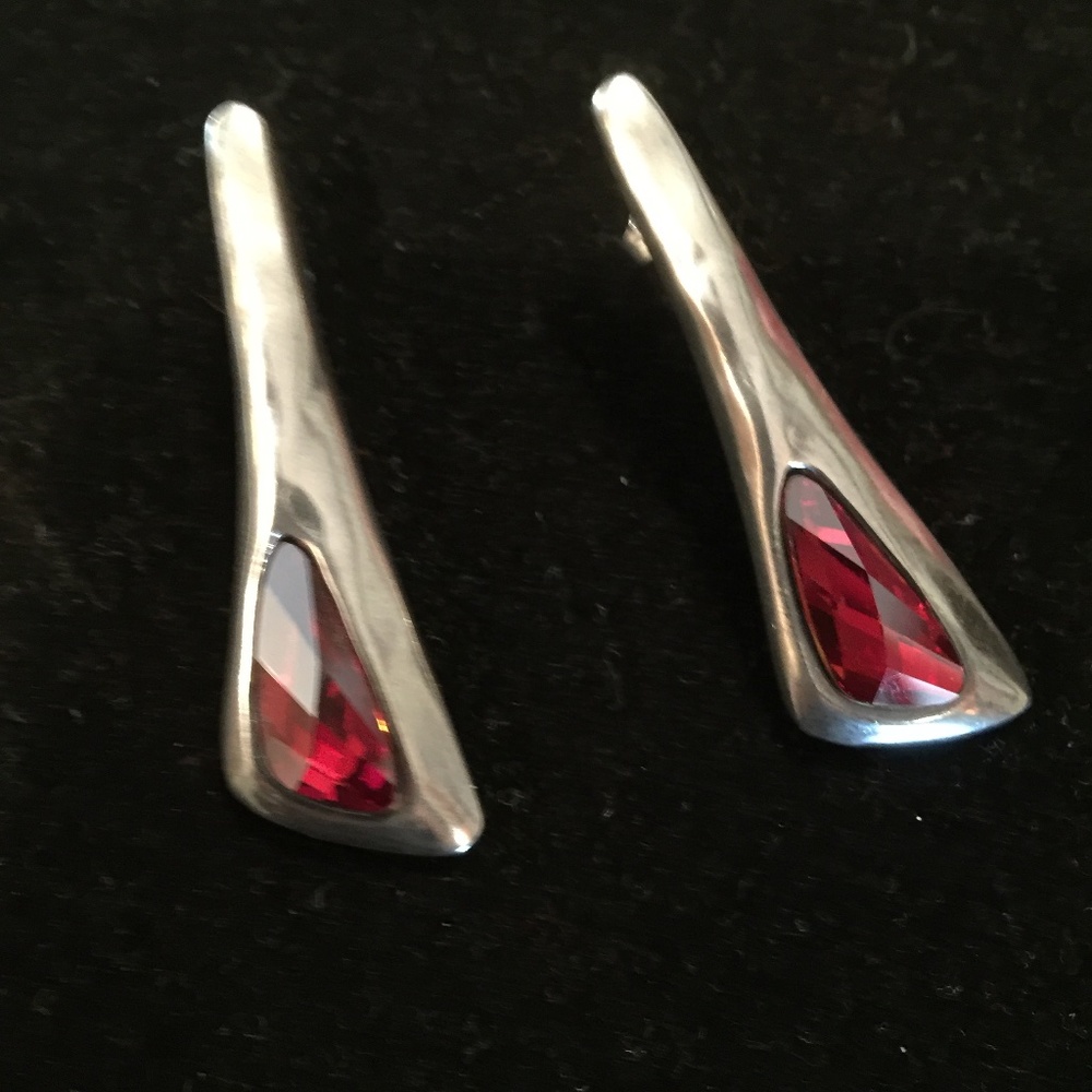Uno de 50 earrings